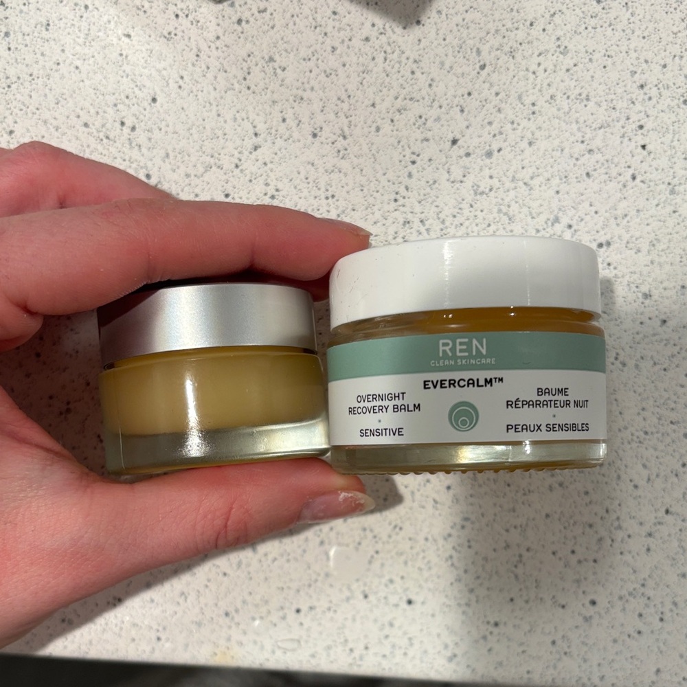 REN Clean Skincare Evercalm Overnight Recovery Balm large and mini - Picture 6 of 6